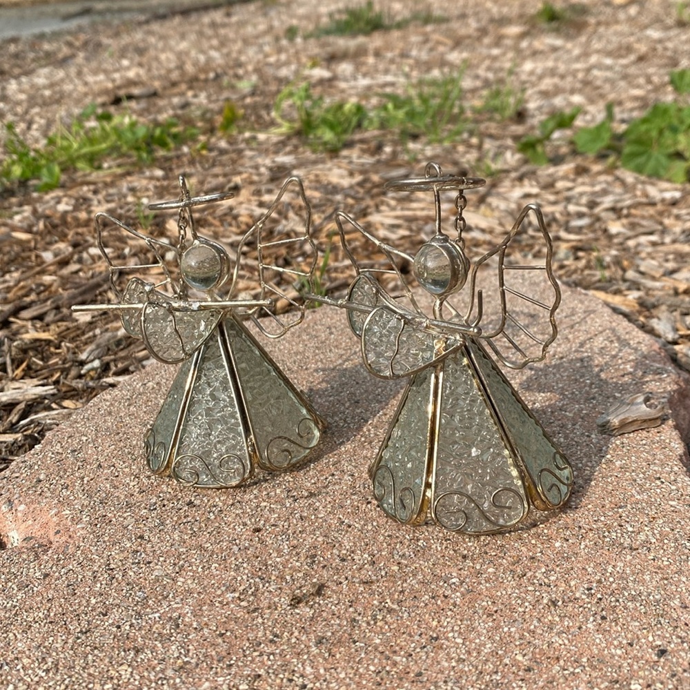 Two glass angels